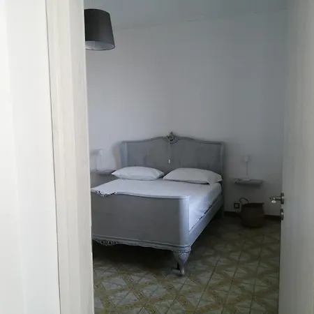 Casa Nini Ла-Спеція